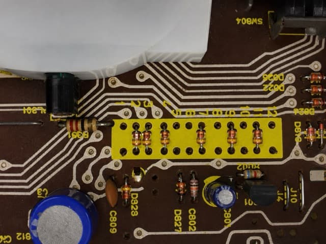 Volvo radio PCB with a row of 12 diodes D1–D12